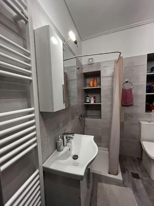 Apartment κεντρικό θέα θάλασσα/dt 1br 75m2 By Sea Kalamata